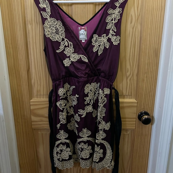 Tulle embroidered Yoana Baraschi dress - Picture 2 of 7